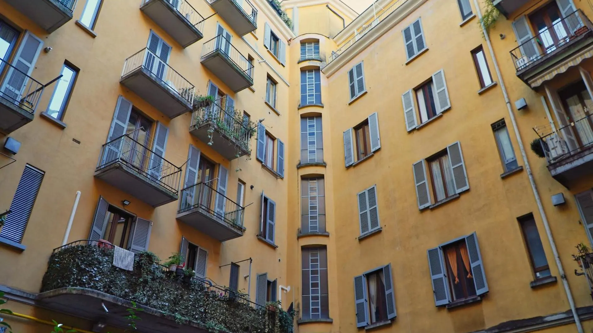 Lägenhet Charming Darsena Suite - Amazing Position Next To Navigli Milano