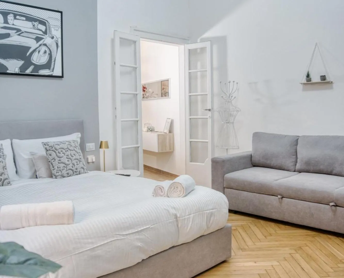 Apartment Charming Darsena Suite - Amazing Position Next To Navigli Milan