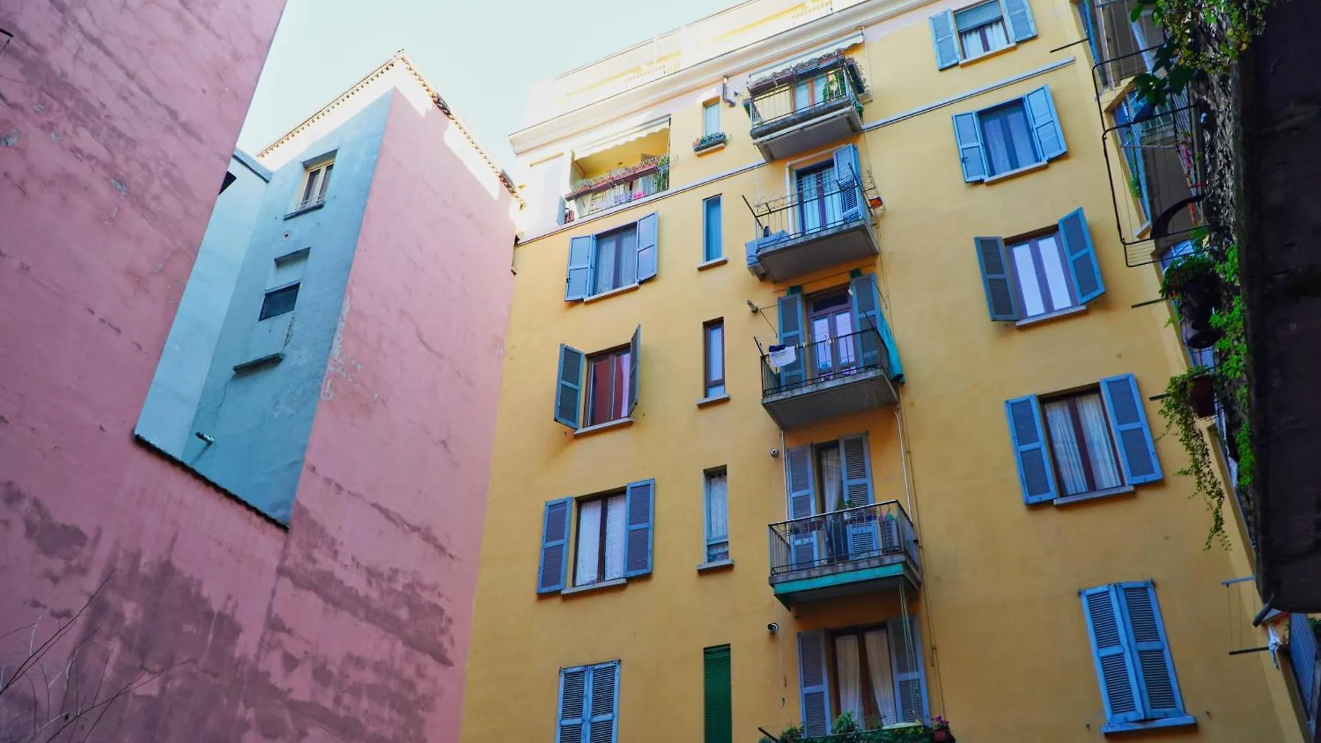 Charming Darsena Suite - Amazing Position Next To Navigli Milan Italy